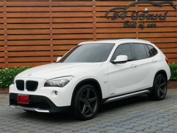 BMW X1 SDRIVE18I 2.0 AT ปี 2012 สีขาว