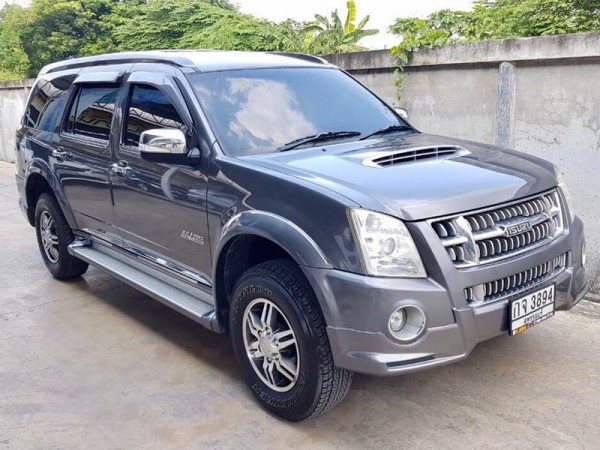 Isuzu MU-7 ปี 2010 สีเทา