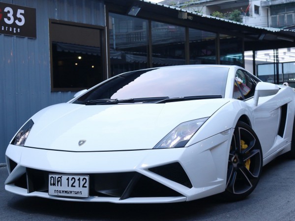 Lamborghini Gallardo ปี 2013 สีขาว