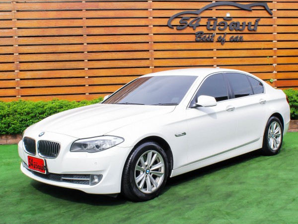 BMW 520I F10 2.0 AT ปี 2012 สีขาว