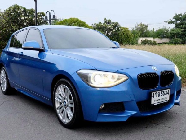 BMW 1 Series F20 116i ปี 2015 สีน้ำเงิน