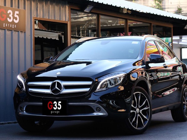 Mercedes-Benz GLA-Class X156 GLA200 ปี 2015 สีดำ