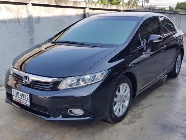 Honda Civic FB ปี 2013 สีดำ