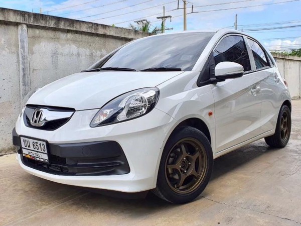 Honda Brio ปี 2016 สีขาว