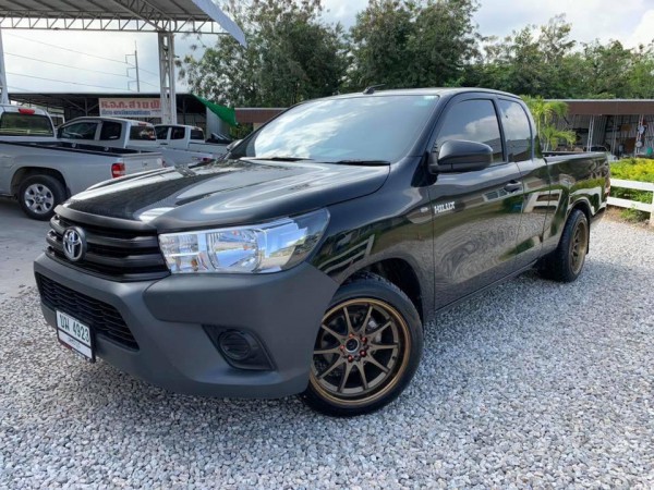 Toyota Hilux Revo Double cab ปี 2019 สีดำ